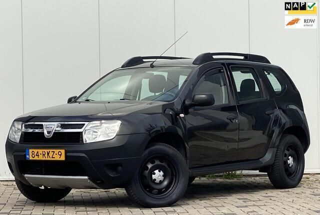 Zwart Gebruikt 2011 Dacia Duster Ambiance SUV | € 4.900 (Duur) - Afbeelding 1/4