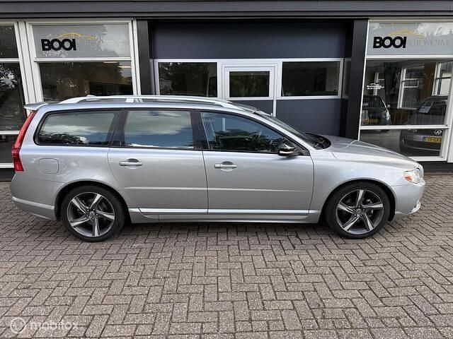 Grijs Gebruikt 2013 Volvo V70 Stationwagen | € 10.500 (Goede deal) - Afbeelding 1/4