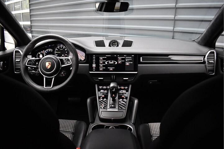 Occasion Porsche Cayenne Sport 2020 Grijs (metallic) SUV