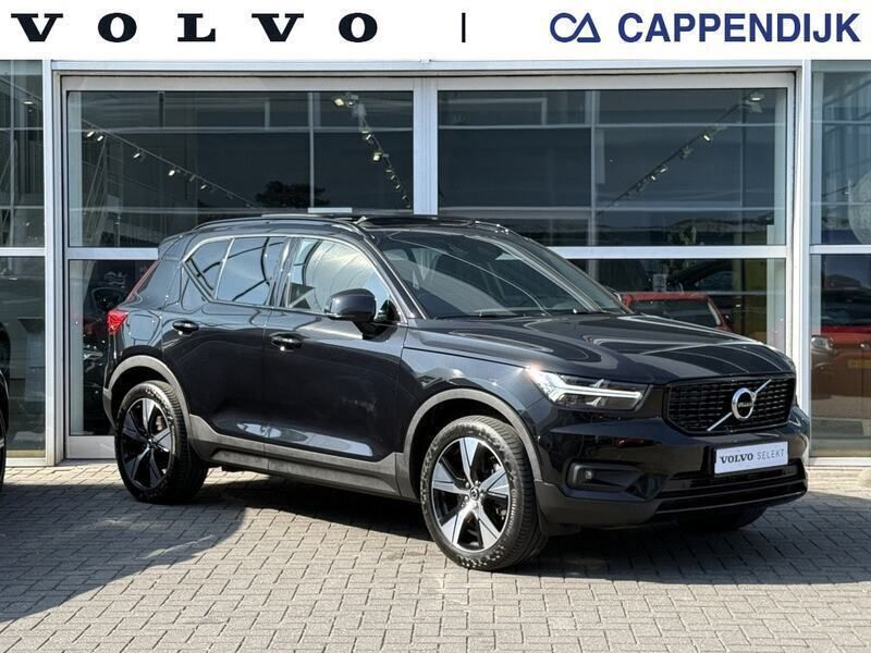 Zwart Gebruikt 2021 Volvo XC40 R-Design SUV | € 38.995 (Duur) - Afbeelding 1/4