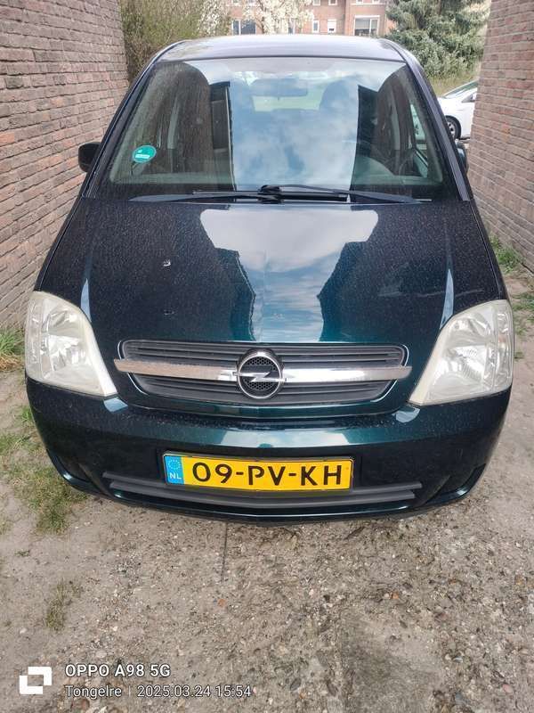 Groen Gebruikt 2004 Opel Meriva MPV | € 750 (Goede deal) - Afbeelding 1/4