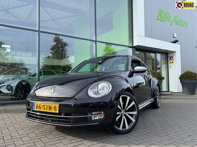 Hatchback Gebruikt 2012 VW Beetle Sportline Hatchback | € 10.945 (Goede deal) - Afbeelding 1/4