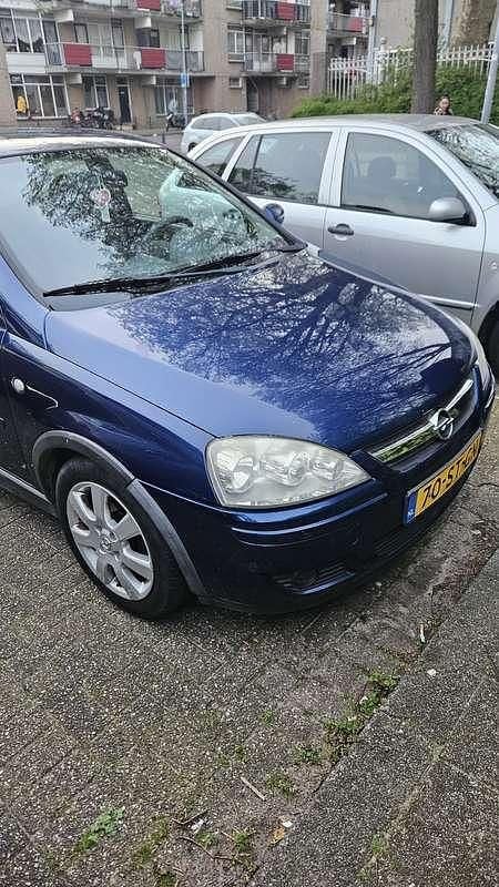 Blauw Gebruikt 2006 Opel Corsa Hatchback | € 900 (Eerlijke prijs) - Afbeelding 1/4