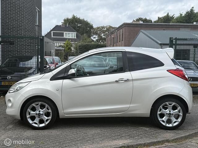 Occasion Ford Ka Metall 69 PK (50 kW) 2011 Wit Hatchback