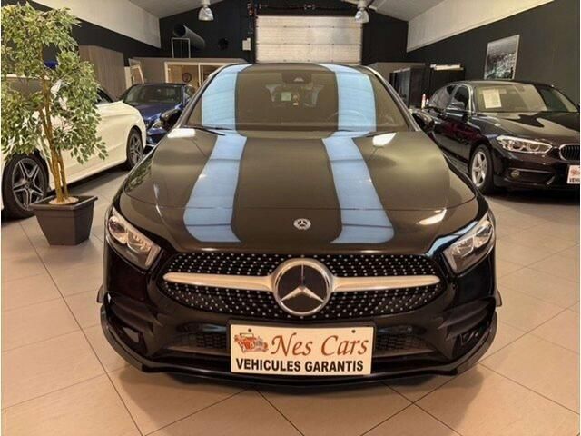 Zwart Gebruikt 2020 Mercedes A180 AMG Sedan | € 23.990 (Eerlijke prijs) - Afbeelding 1/4