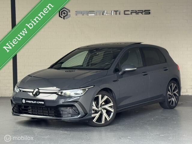 Grijs Gebruikt 2024 VW Golf VIII R-line Hatchback | € 35.950 (Eerlijke prijs) - Afbeelding 1/4