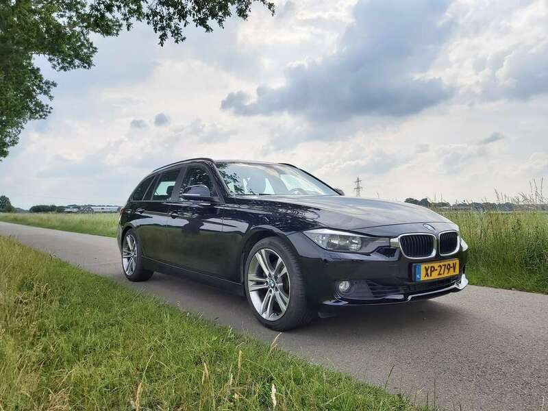 Zwart Gebruikt 2014 BMW 328 Stationwagen | € 10.950 (Eerlijke prijs) - Afbeelding 1/4