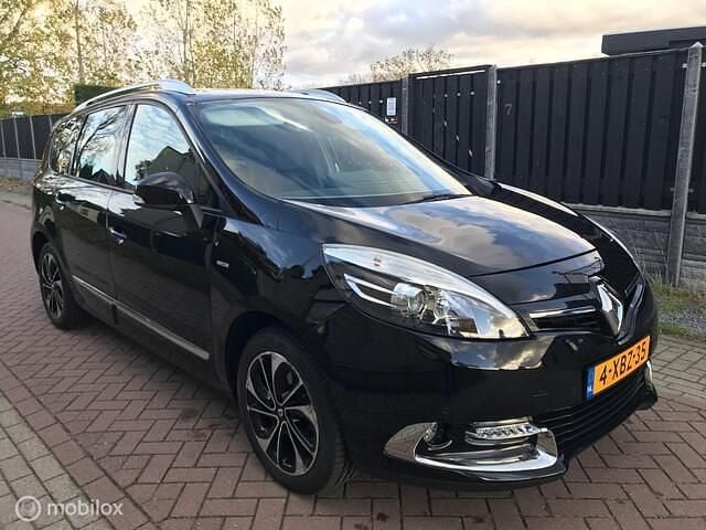 Zwart Gebruikt 2014 Renault Grand Scénic III Bose Edition MPV | € 5.950 (Eerlijke prijs) - Afbeelding 1/4