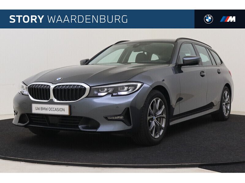 Grijs Gebruikt 2020 BMW 330 Sport Line Stationwagen | € 32.950 (Eerlijke prijs) - Afbeelding 1/4