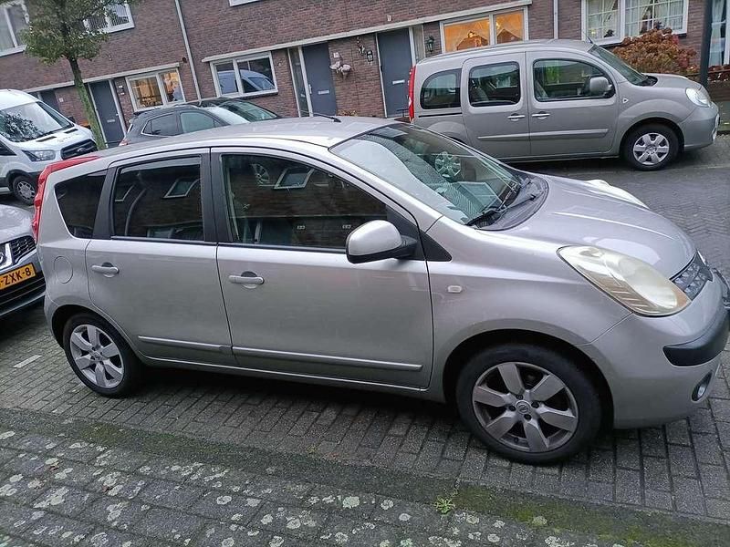 Grijs Gebruikt 2006 Nissan Note MPV | € 1.150 (Goede deal) - Afbeelding 1/4