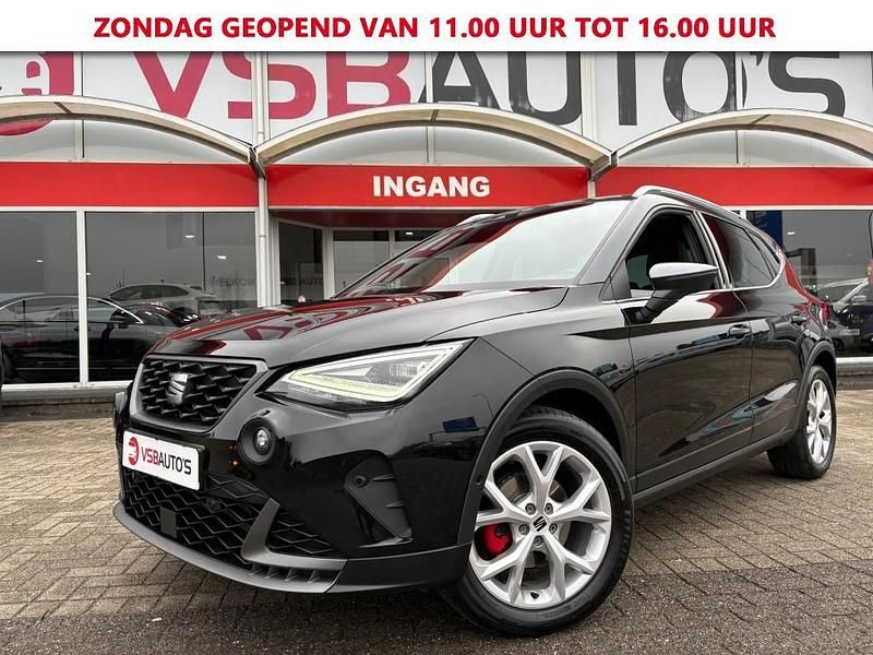 Zwart Occasion 2024 Seat Arona FR SUV | € 25.950 (Goede deal) - Afbeelding 1/4