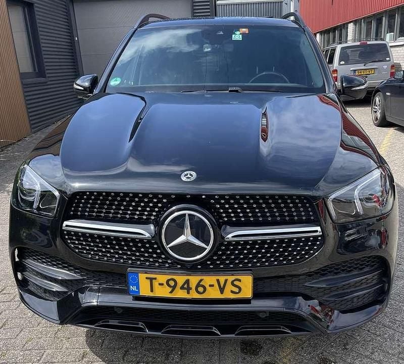 Zwart Gebruikt 2022 Mercedes GLE450 AMG AMG Stationwagen | € 83.250 (Iets duurder) - Afbeelding 1/4