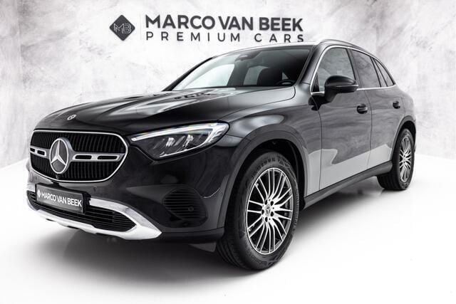 Zwart Gebruikt 2022 Mercedes GLC220 Luxury SUV | € 47.850 - Afbeelding 1/4