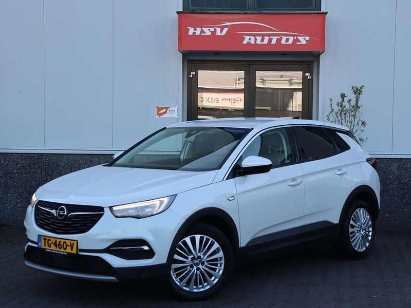 Wit Occasion 2018 Opel Grandland X Innovation SUV | € 11.745 (Goede deal) - Afbeelding 1/3