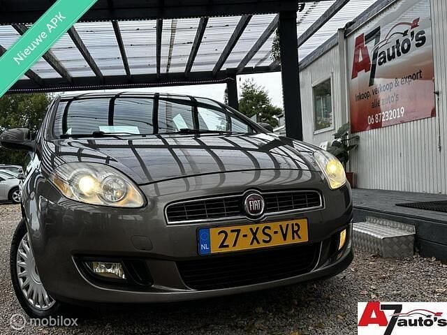 Bruin Gebruikt 2007 Fiat Bravo Hatchback | € 1.499 (Eerlijke prijs) - Afbeelding 1/4