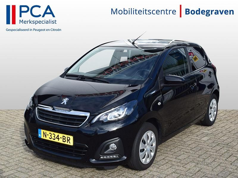 Zwart Gebruikt 2021 Peugeot 108 Active Hatchback | € 9.995 (Eerlijke prijs) - Afbeelding 1/4