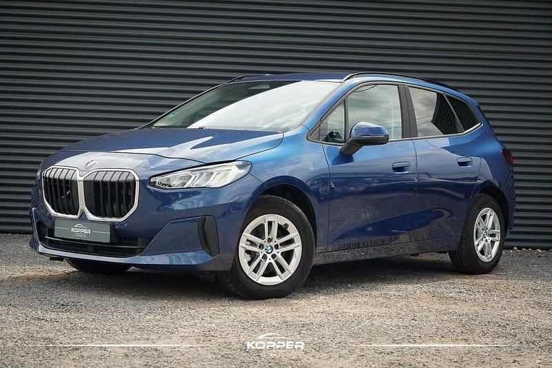 Blauw Gebruikt 2023 BMW 220 Stationwagen | € 34.950 - Afbeelding 1/4