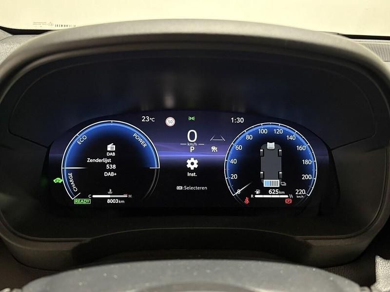 Occasion Toyota Yaris Executive 131 PK (96 kW) 2025 Grijs Hatchback