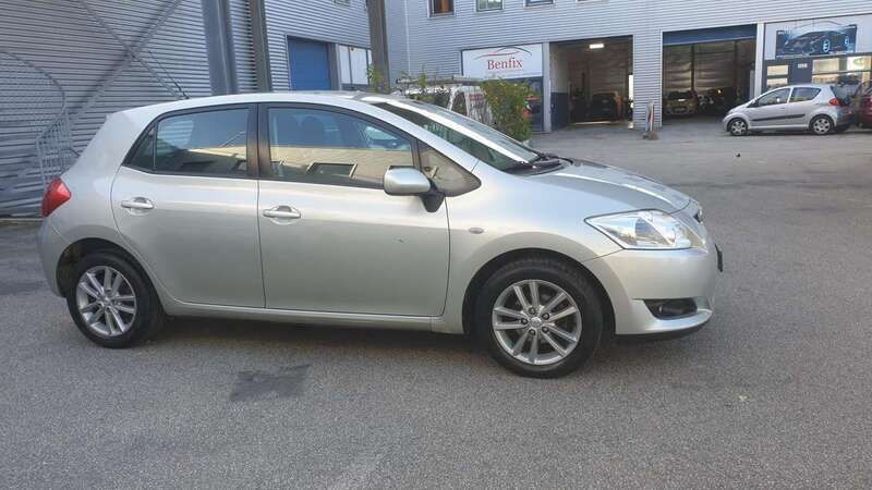 Occasion Toyota Auris 124 PK (91 kW) 2009 Grijs Hatchback