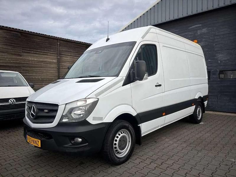 Wit Gebruikt 2017 Mercedes 316 Van | € 14.950 - Afbeelding 1/4