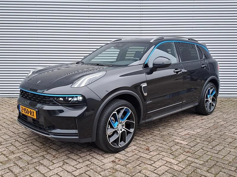 Zwart Occasion 2024 Lynk & Co 01 SUV | € 26.995 (Eerlijke prijs) - Afbeelding 1/4