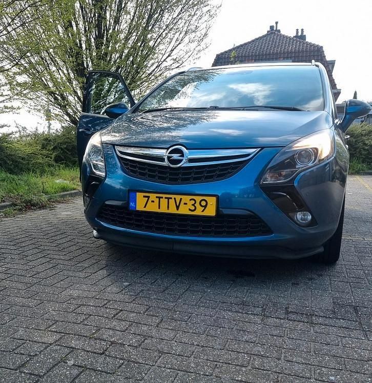 Gebruikt 2014 Opel Zafira Business | € 4.999 (Goede deal) - Afbeelding 1/4