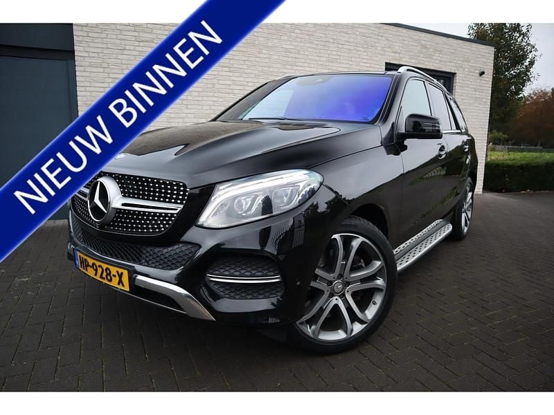 Zwart Gebruikt 2015 Mercedes GLE500 SUV | € 29.950 (Eerlijke prijs) - Afbeelding 1/4