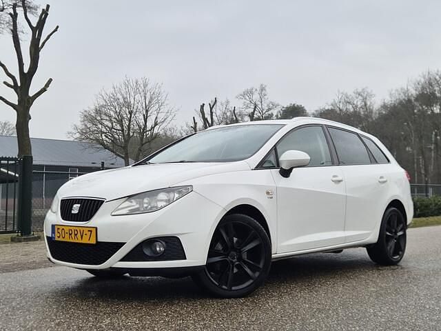 Wit Occasion 2011 Seat Ibiza ST Sport Stationwagen | € 4.899 (Eerlijke prijs) - Afbeelding 1/4