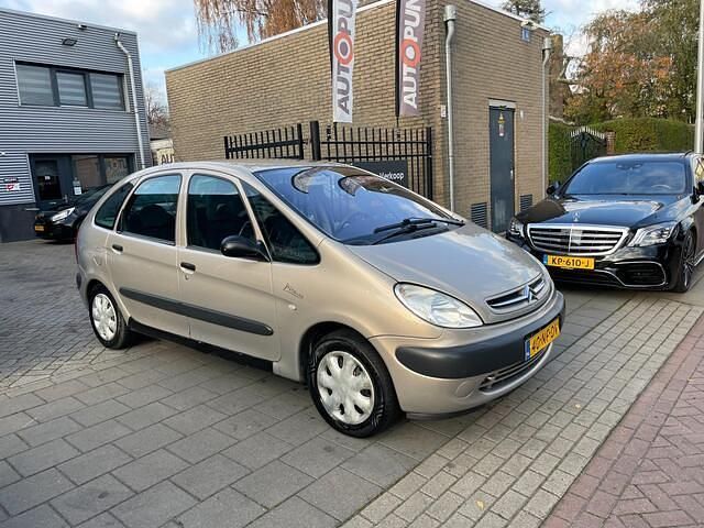 Occasion Citroën Xsara Picasso 116 PK (85 kW) 2003 Beige MPV