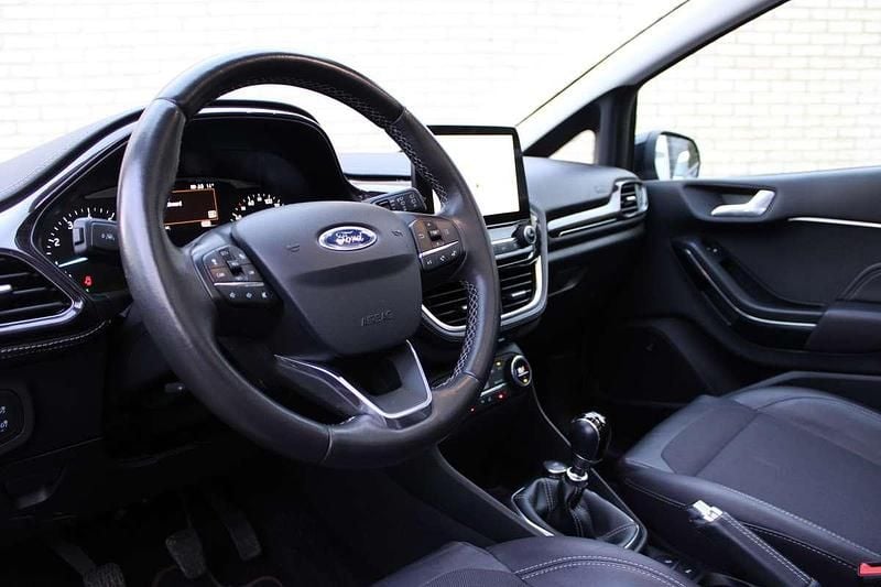 Occasion Ford Fiesta Vignale 127 PK (93 kW) 2019 Zwart Hatchback