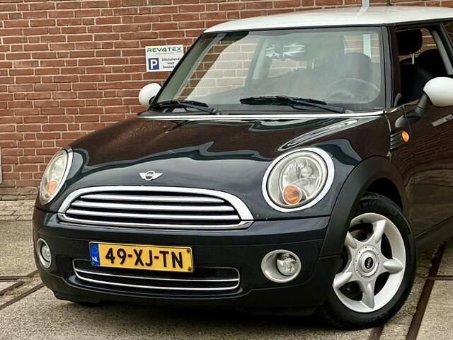 Occasion Mini Cooper Pepper 120 PK (88 kW) 2007 Zwart, metallic lak Hatchback