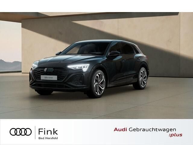 Zwart Gebruikt 2024 Audi Q8 e-tron S-Line SUV | € 69.599 - Afbeelding 1/4