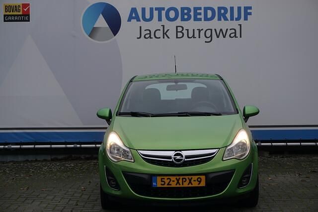 Occasion Opel Corsa Edition 101 PK (74 kW) 2012 Groen Hatchback