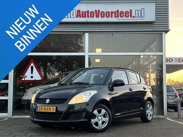 Zwart Gebruikt 2011 Suzuki Swift Comfort Hatchback | € 3.999 (Goede deal) - Afbeelding 1/4