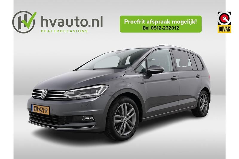 Grijs Gebruikt 2018 VW Touran Highline MPV | € 23.745 (Eerlijke prijs) - Afbeelding 1/4