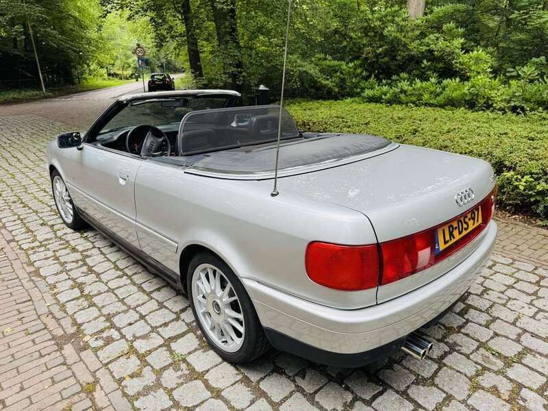 Zilver Gebruikt 1995 Audi Cabriolet Cabriolet | € 4.500 - Afbeelding 1/4