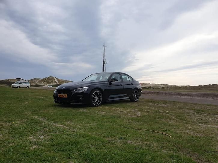 Occasion BMW 320 Executive 184 PK (135 kW) 2012 Zwart Sedan