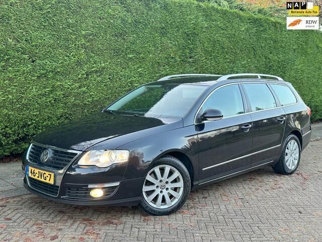 Zwart Gebruikt 2009 VW Passat Stationwagen | € 5.500 (Duur) - Afbeelding 1/4