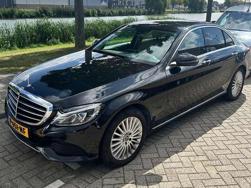 Zwart Gebruikt 2018 Mercedes C200 Business Sedan | € 15.950 - Afbeelding 1/4