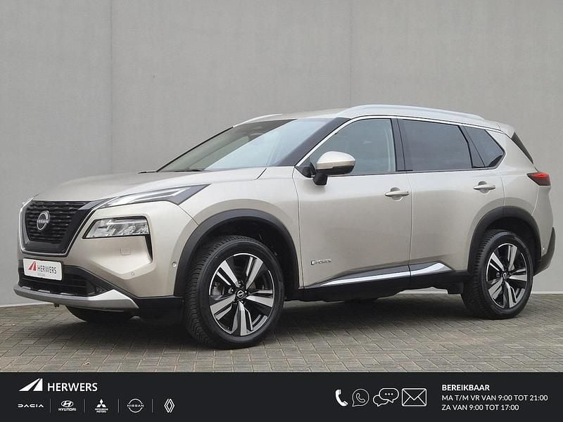 Champagne silver (kay) Gebruikt 2024 Nissan X-Trail Tekna SUV | € 41.885 (Eerlijke prijs) - Afbeelding 1/4