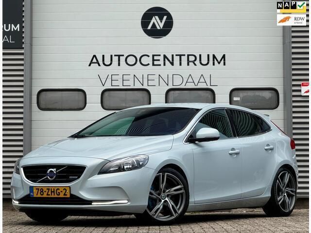 Blauw Gebruikt 2012 Volvo V40 R-Design Stationwagen | € 7.450 (Eerlijke prijs) - Afbeelding 1/4