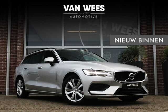 Zilver, metallic lak Gebruikt 2021 Volvo V60 Momentum Stationwagen | € 24.450 (Eerlijke prijs) - Afbeelding 1/4