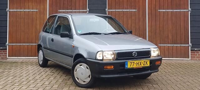 Grijs Gebruikt 2002 Suzuki Alto Hatchback | € 1.700 (Eerlijke prijs) - Afbeelding 1/4