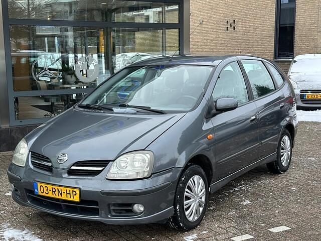 Occasion Nissan Almera Acenta 116 PK (85 kW) 2005 Grijs MPV