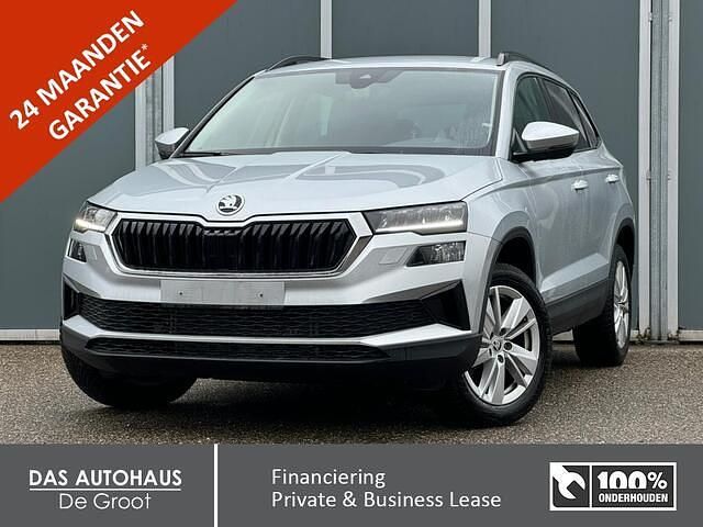 Zilver (metallic) Gebruikt 2024 Skoda Karoq Business Line SUV | € 26.795 (Super prijs) - Afbeelding 1/2