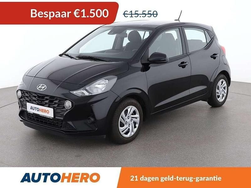 Zwart Gebruikt 2020 Hyundai i10 Intro Edition Hatchback | € 14.249 (Goede deal) - Afbeelding 1/3