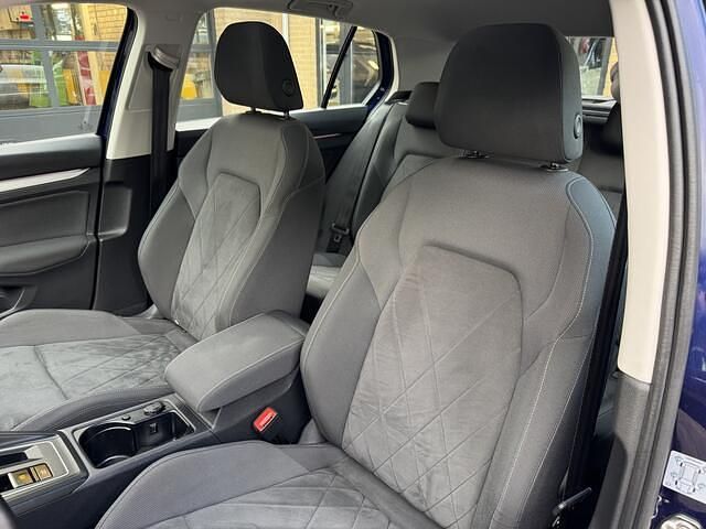 Occasion VW Golf VII Style 150 PK (110 kW) 2021 Blauw (metallic) Hatchback