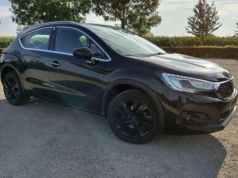 Zwart Gebruikt 2018 DS Automobiles DS4 Chic Hatchback | € 11.750 (Super prijs) - Afbeelding 1/4