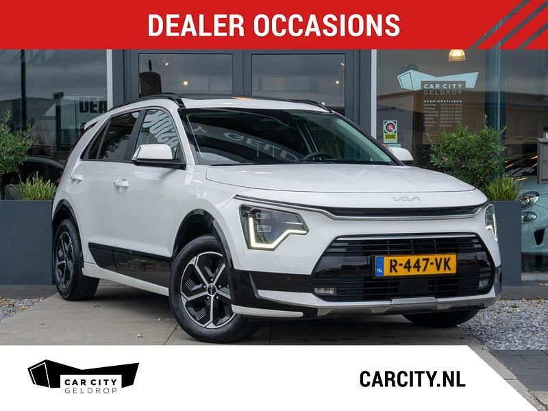 Wit Gebruikt 2022 Kia Niro SUV | € 27.940 (Eerlijke prijs) - Afbeelding 1/4