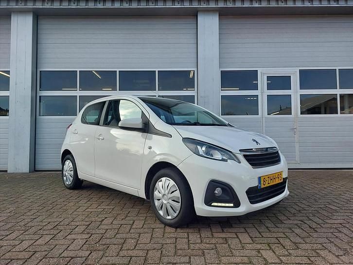 Wit Gebruikt 2015 Peugeot 108 Hatchback | € 3.950 (Eerlijke prijs) - Afbeelding 1/4